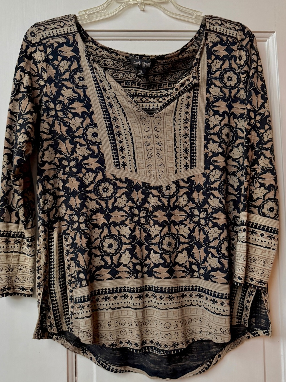 Lucky Brand Soft Boho Indian Block Print Black,Tan & Mauve Floral Top